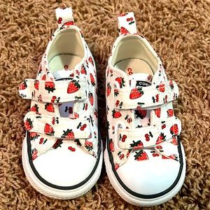 Converse, toddler shoes size 5, strawberry pattern velcro